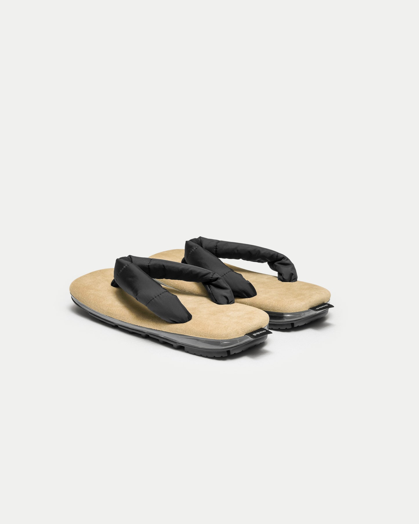 SETTA × SNEAKER “ unda HOVER ” / APOLLO BLACK