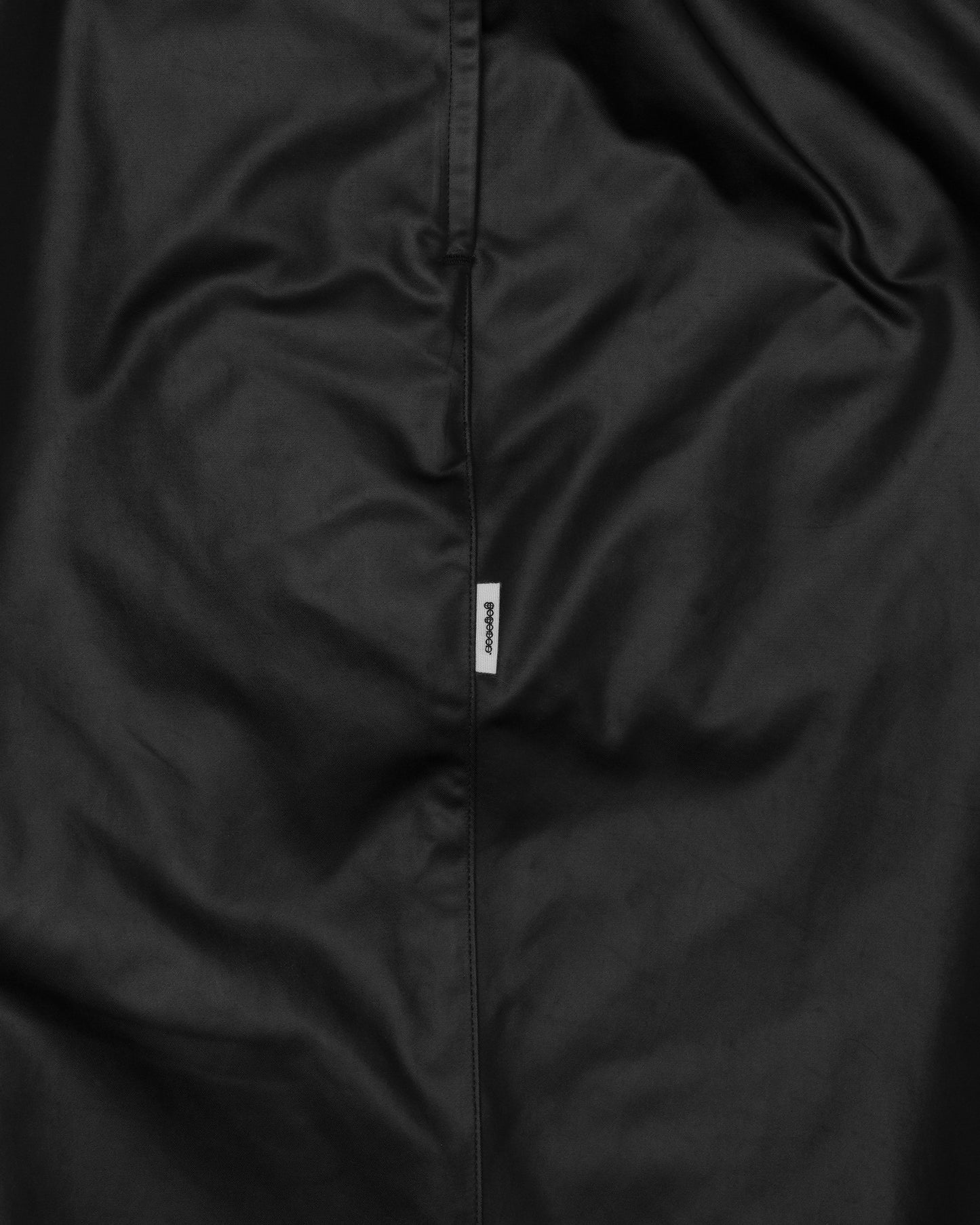 Synthetic Satin Tuck Pants / BLACK [goyemon general gadget]