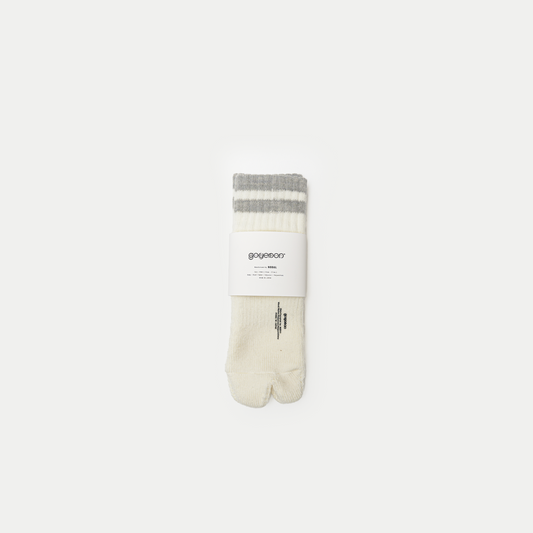 Merino Ankle Tabi Socks / WHITE